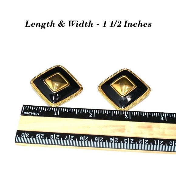 Vintage Premier USA Large Black Enamel Gold Tone Clip Earrings, 1 1/2 Inches - Picture 8 of 10